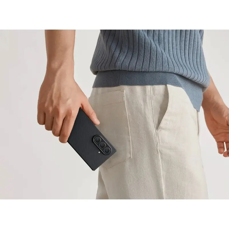 Pitaka Ultra-Slim Case for Samsung Galaxy Z Fold7 (Black/Grey)