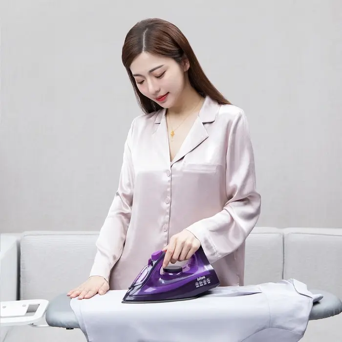 Xiaomi Lofans YD-012V Portable Steam Iron