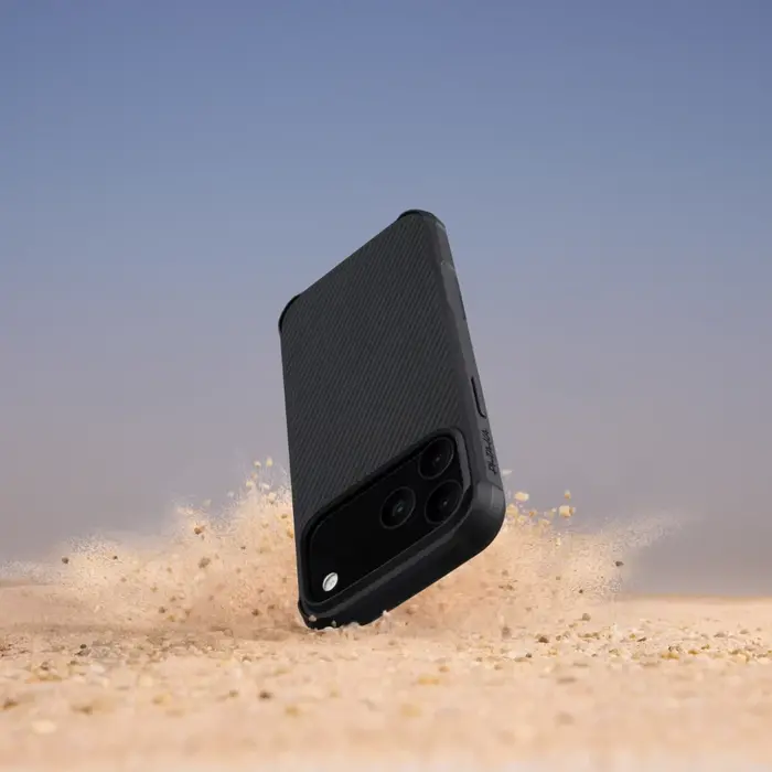 Pitaka Aramid ProGuard Black/Grey Case for iPhone 17 Pro & 17 Pro Max